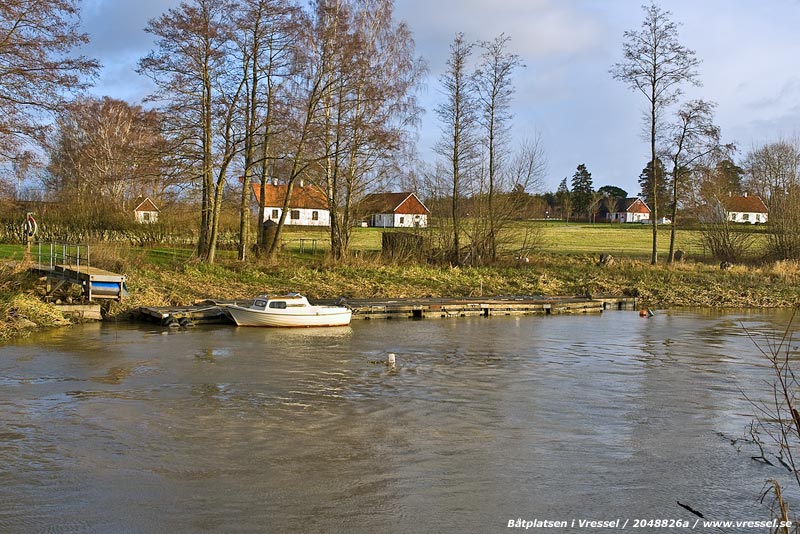 B&aring;tplatsen i Vressel.